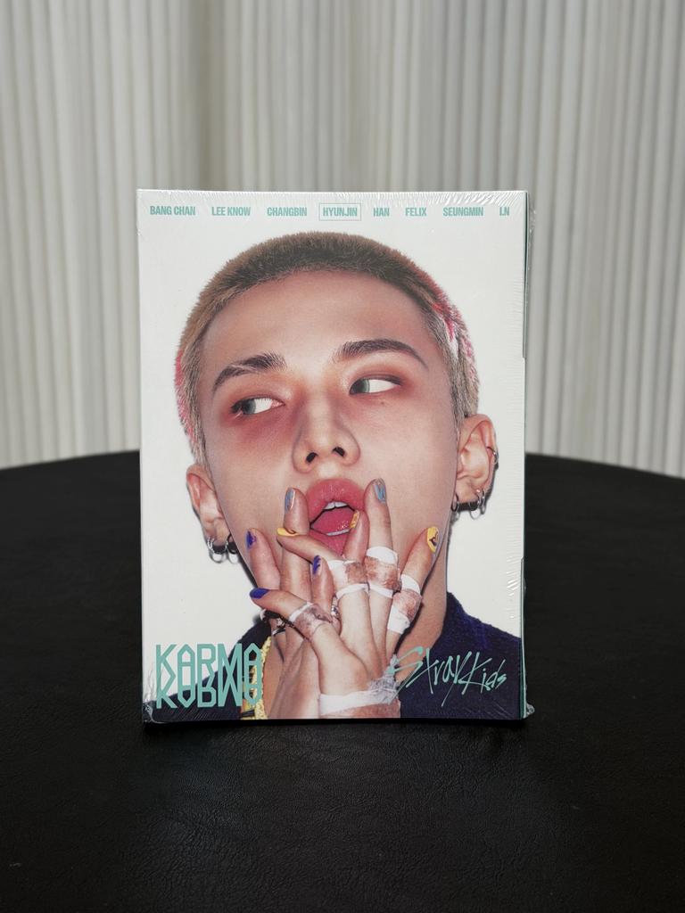 Stray Kids 4. Album ‘KARMA’ (AKKORDEON-VERSION.)