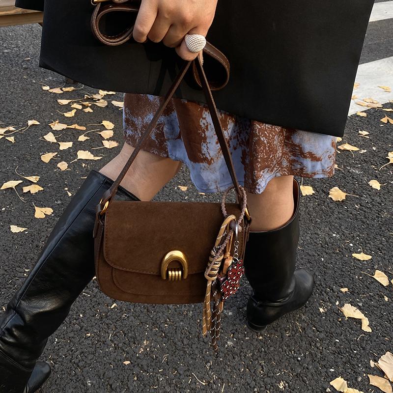 Retro Woman Small Leather Saddle Armpit Bags For Women Winter Shoulder Crossbody Bag Ladies Vintage  Handbags