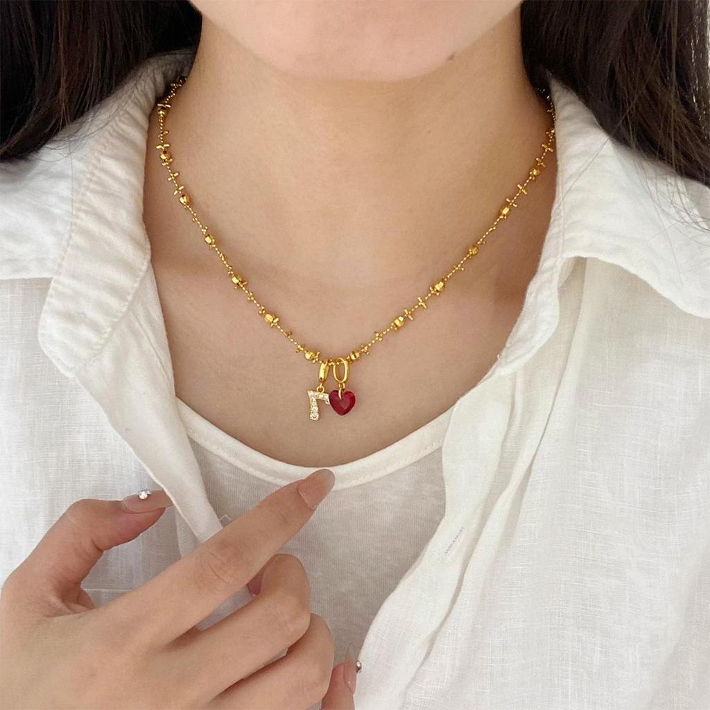 Exquisite Zircon Heart Pendant Necklace: Retro European & American Fashion, Versatile Luxury Women's Clavicle Chain