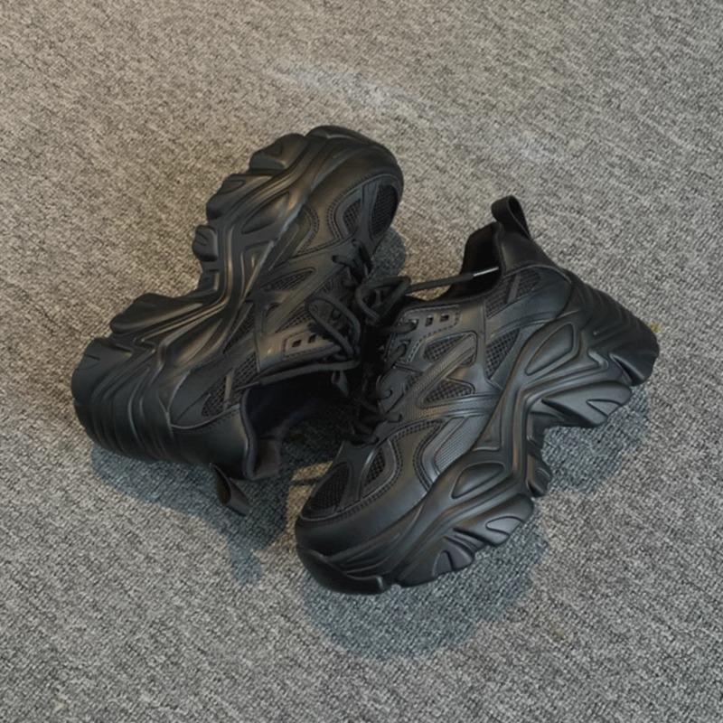 Popular Hong Kong style muffin thick-soled dad shoes women's small men increase in height 2025 new spring and autumn versatile casual sports shoes