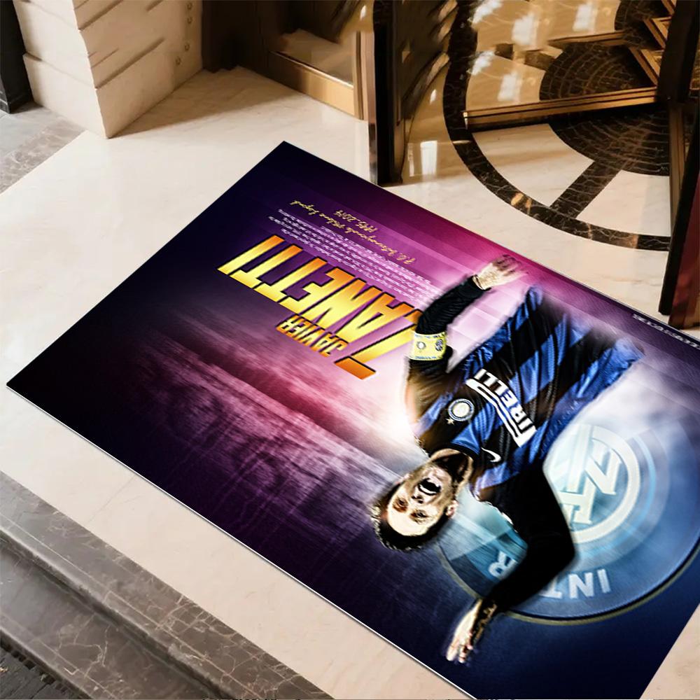 Tapis Design Légende Inter Milan pour Entrée Décorer pièce Cuisine Couloir Tapis Antidérapant Bureau Décoration Maison Idée Cadeau Parfaite pour Anniversaire/Noël
