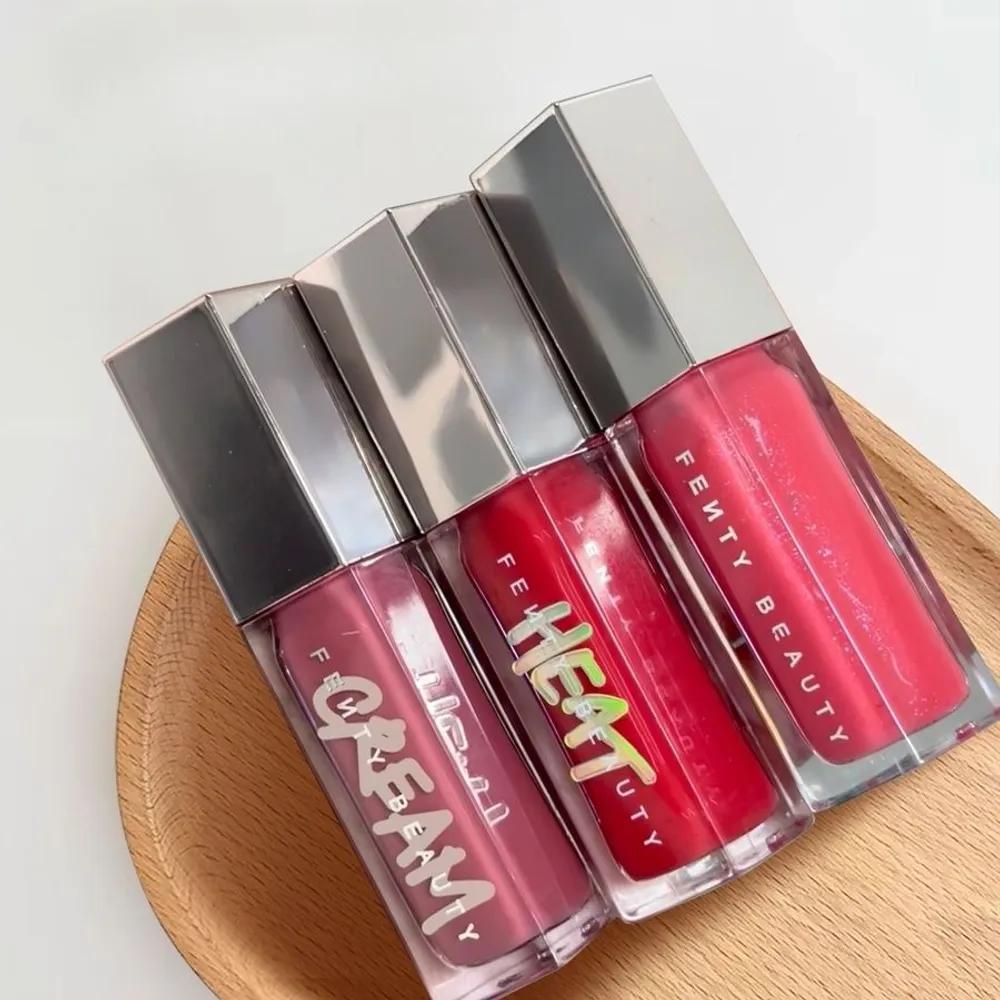 

Fenty Beauty Lip Gloss Rihanna Lip 02 FU$$Y