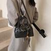 Premium Retro Small Bag Women's New Autumn and Winter Versatile Messenger Bag Fashionable Portable Bowling Bag