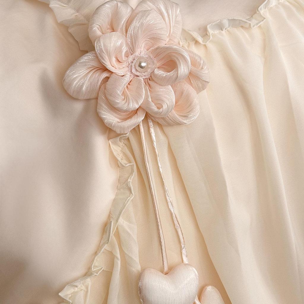 Prinzessinnen-Stil Bestickter Spitzenbesatz Reines Baumwoll-Vierteiliges Bettwäsche-Set mit 3D-Blumen.