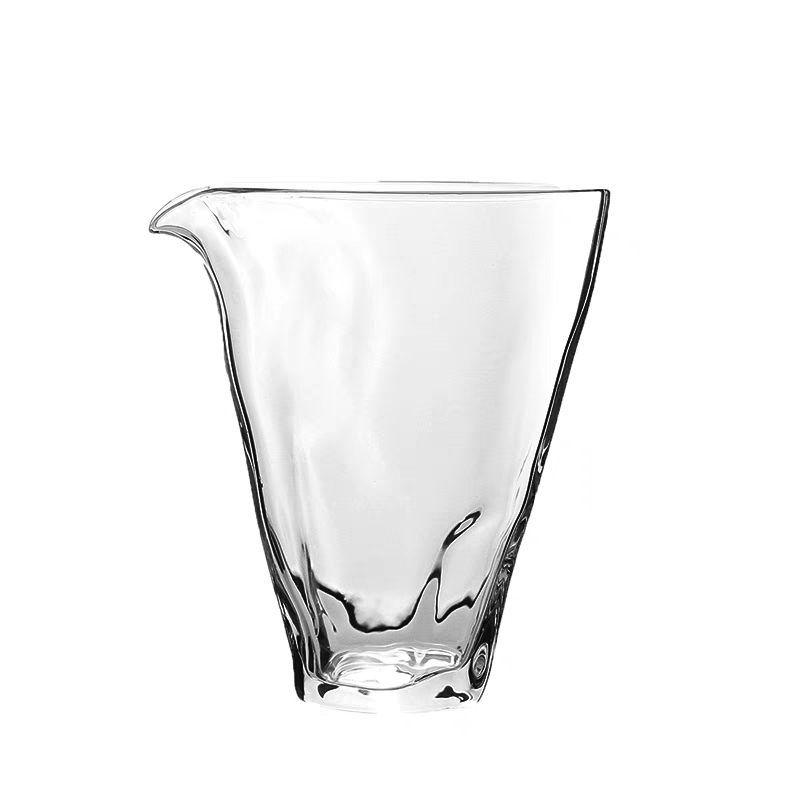High Transparency Borosilicate Glass Tea Separator - Creative Gongfu Tea Set Fair Cup, Heat-Resistant and Uniform for Household Use