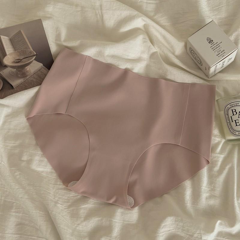 Ultra-Thin Ice Silk Quick-Dry Seamless Women's Yoga Fitness Underwear with Pure Cotton Crotch