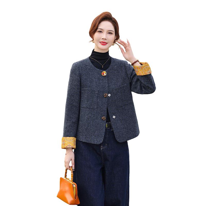 Elegant Woolen Coat for Mothers: Chic Autumn/Winter & Spring Style for Middle-Aged Women
