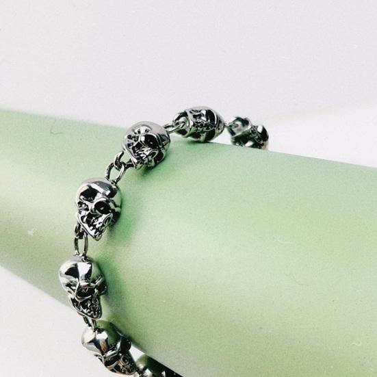 Bransoletka unisex czaszka wisiorek vintage punk styl klips homara stop wysoki połysk gotycka biżuteria na nadgarstek halloween cosplay imprezy bransoletka