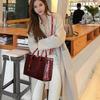 Luxury Crocodile Pattern Shoulder Crossbody Bag Women Large Capacity Handbag Tote Bag Fashionable Versatile Handbag for Work