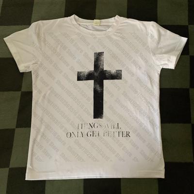 Üst Kıyafetler – T-shirtler