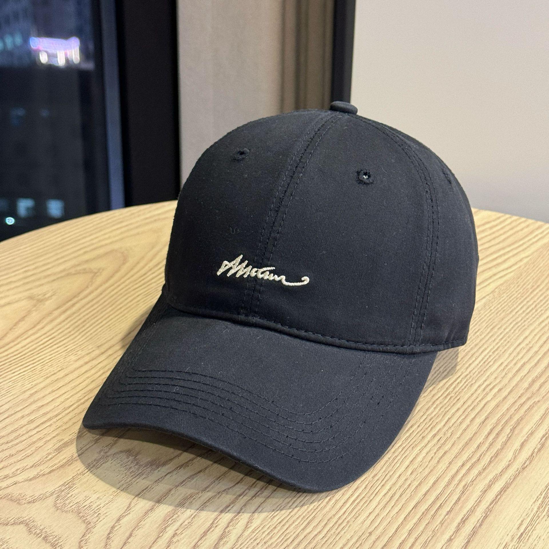 

2026New sun protection hat with American lettering, soft-top fashion baseball cap for women, wide-brimmed street cap for men Adult54-60Adjustable чёрный