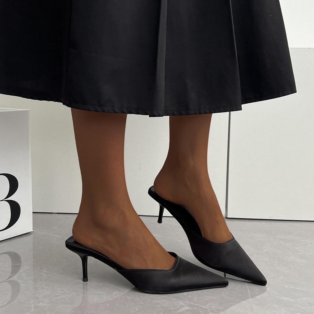 2024 new pointed middle heel thin heel lazy one pedal bag head French minimalist women summer wear sandals large size women