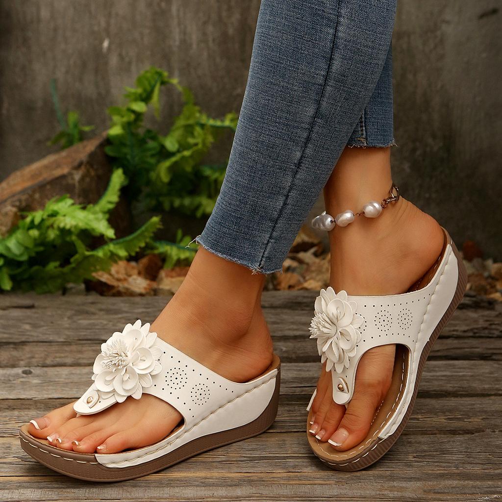 Large size slippers popular new wedge sandals flower one-character cool slippers