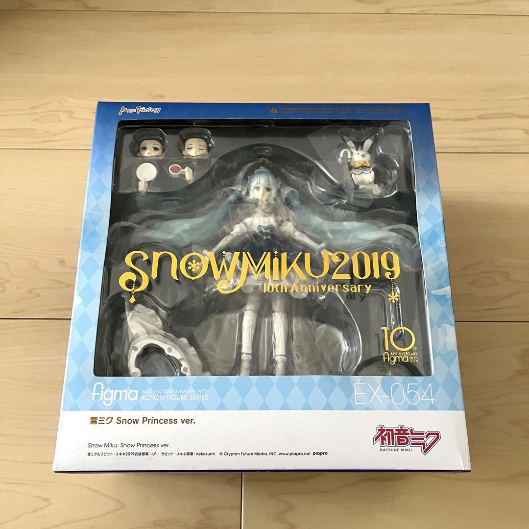 

[Б/У] figma Hatsune Miku Снежная Принцесса вер.. Снежная Мику 2019