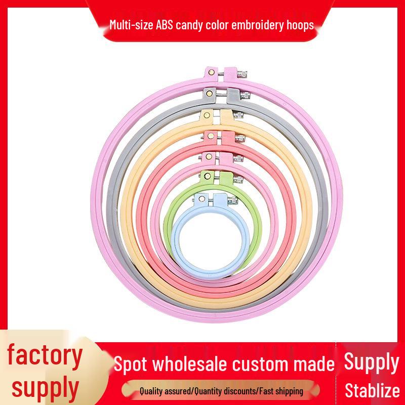 Assorted Plastic Embroidery Hoops: Adjustable Sizes for Cross Stitch, Punch Needle, and DIY Projects.