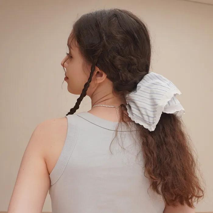 Sleeve scrunchie