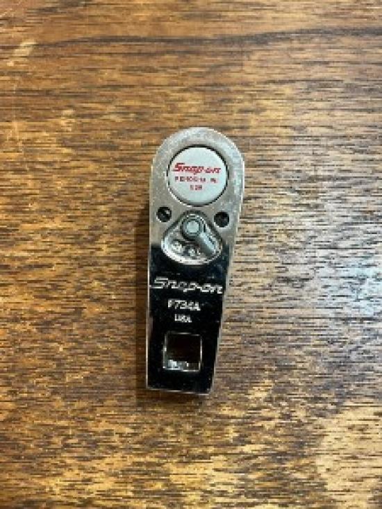 

Snap On Tools США F734A Трещотка многоцелевая с приводом 3/8 Б/У