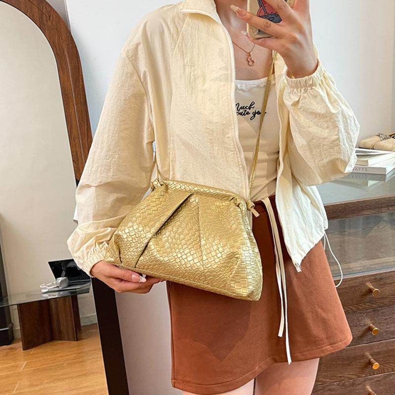 Woven Clip Women's Cloud Bag Fashionable Light Luxury Pleated Small Versatile and Stylish Shoulder Clutch Crossbody Bag