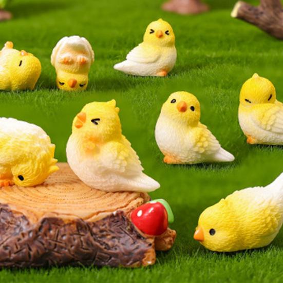 3Pcs Miniature Parrot Figurines Desktop Ornament Adorable Resin Bird Decor for Fairy Gardens & Terrariums