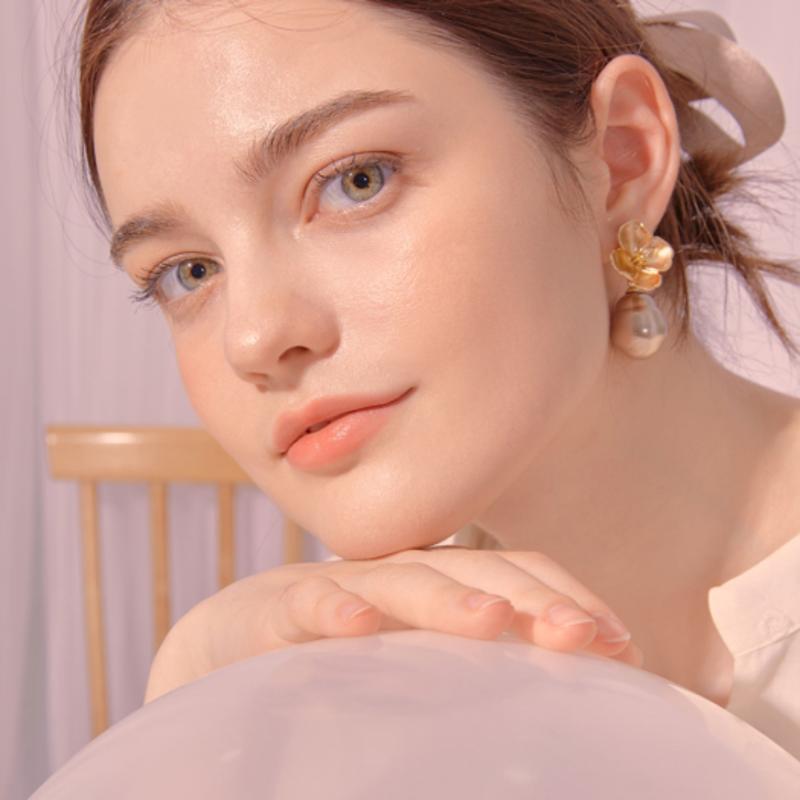 

Dana Burton Belita Ribbon Hairpin Purple