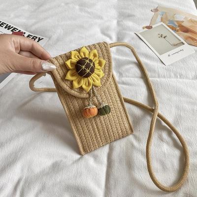 Women's Beach Vacation Crossbody Bag: Woven Cotton Rope Flower Design for Phone & Coins