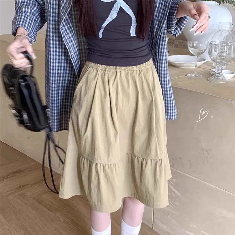 

Academic Style Khaki Skirt for Spring Design-Forward Pocket Midi Skirt Casual Design-forward Slimming All-match Versatile A-Line Skirt 5XL