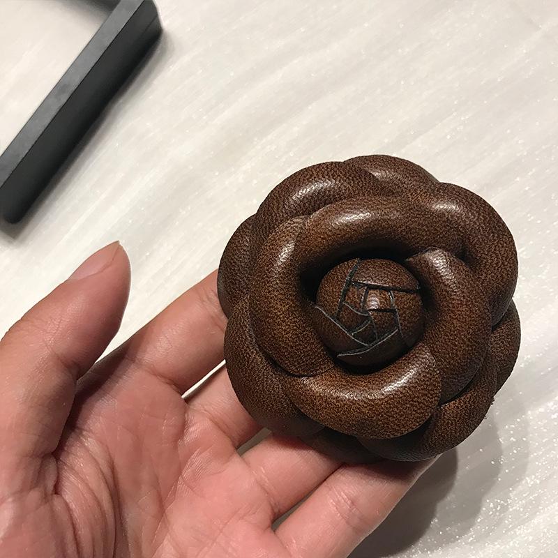 Luxury Camellia Leather Flower Brooch - Elegant Handmade 3D Corsage Pin for Women