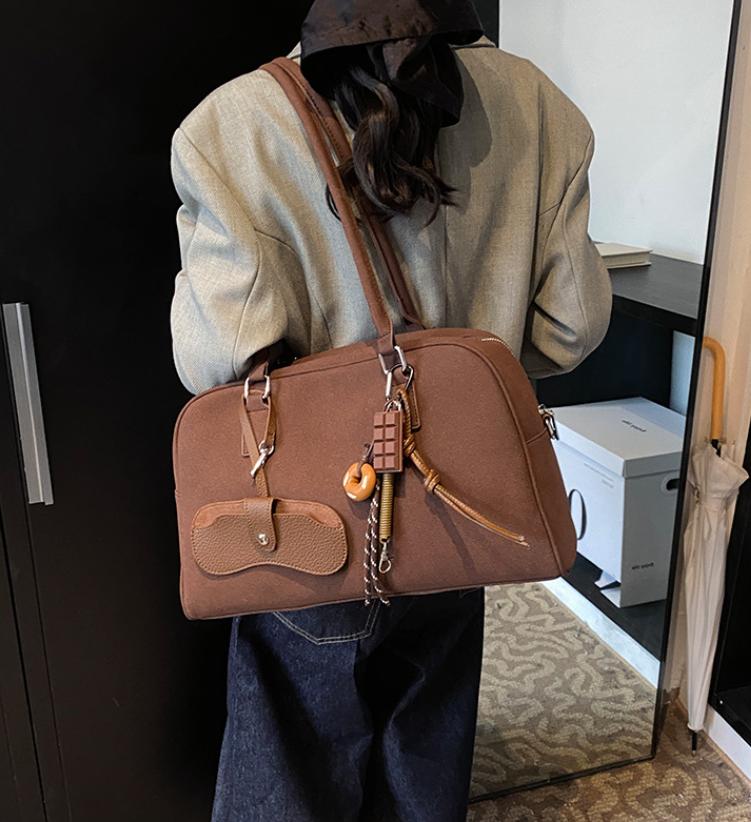 Big Size Women Bowling Bags Suede Pure Color Large Capacity Shoulder Crossbody Bag With Lg Strap 2026 Luxury Designer Handbags