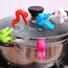 Creative Kitchen Gadgets Raise The Lid Overflow Device Stent for Kitchen Tools Pot Cover Overflow Home Kitchen Accessories