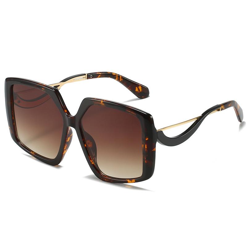 Luxury Square Sunglasses Women Brand Designer Sun Glasses Ladies Large Retro Black Eyeglasses