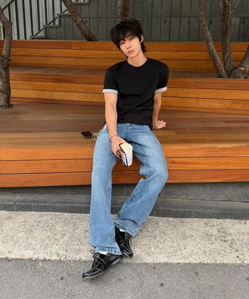 SIGNATURE Summer Crop Color Block Roll-Up Short Sleeve T-Shirt [2 Colors]