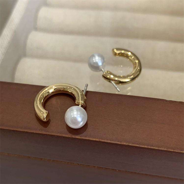 Korean Style Geometric Circle Earrings: Elegant, Versatile Ear Jewelry for Women and Students
