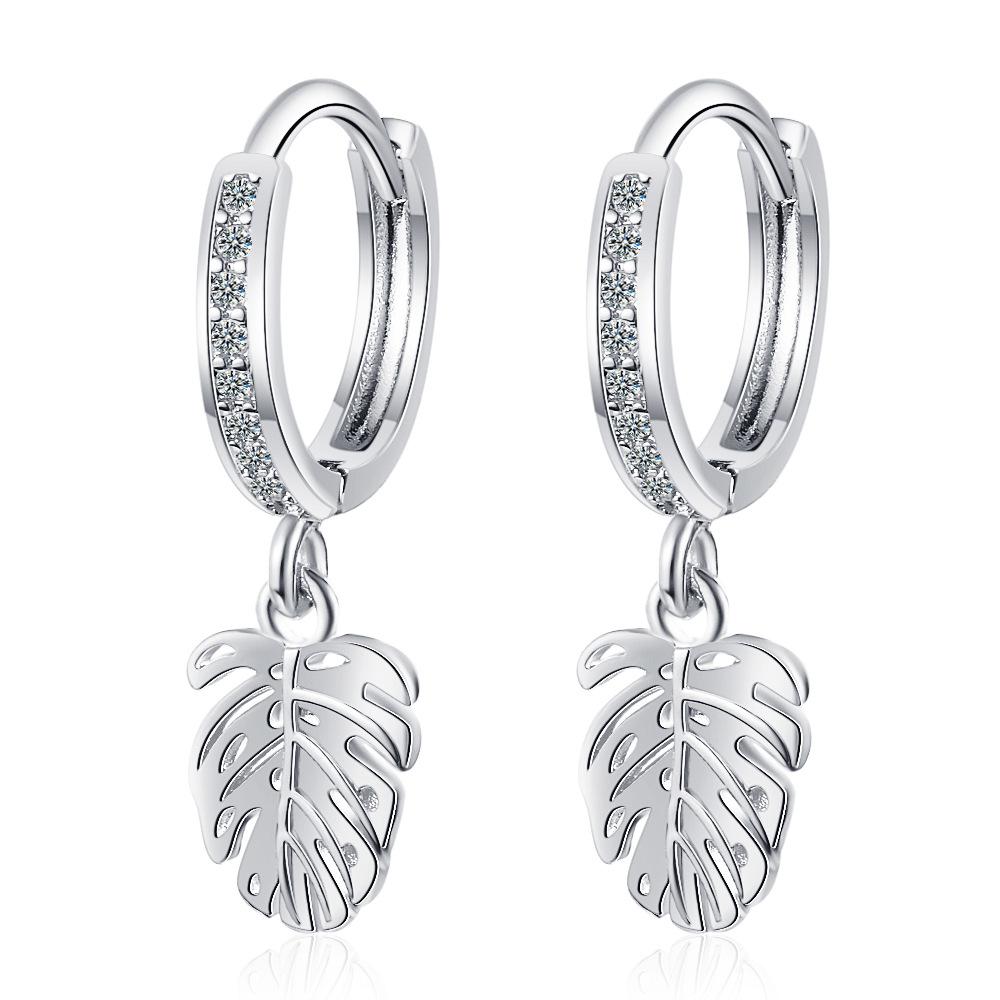 2026 Ear Buckle Female Korean Version Small Wind Fresh Diamond Leaf Ear Buckle Temperament Leaf Earring Ear Jewelry Ear Buckle