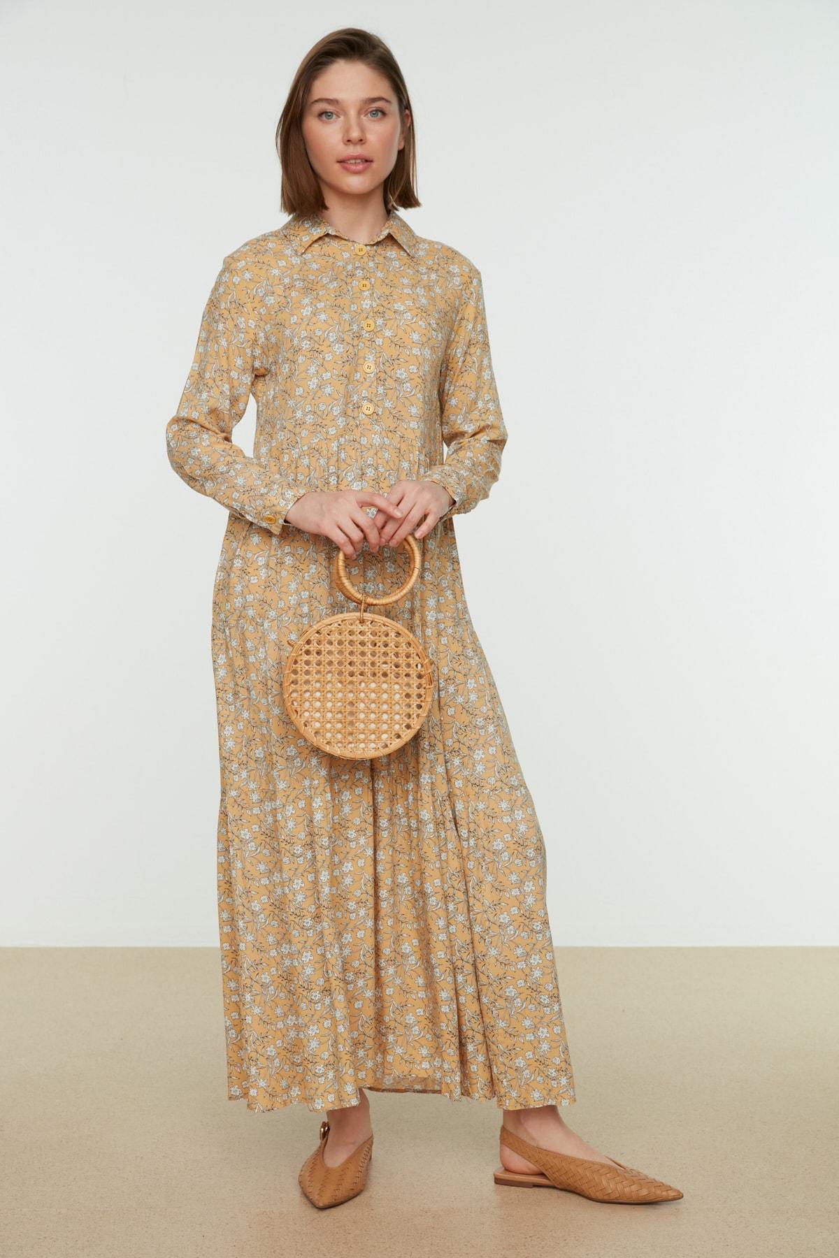 

Желтое платье из вискозы с принтом на воротнике-рубашке TCTSS21EL3344