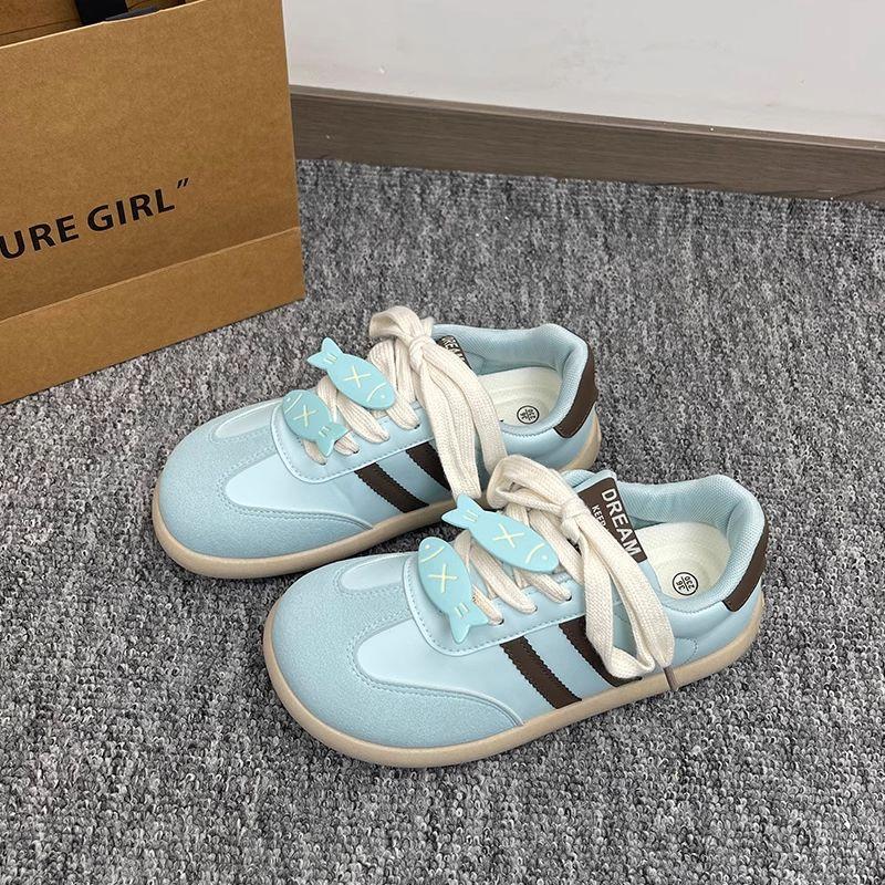 Nischen-Board-Schuhe Damen neue Frühling College vielseitig Kind Plateau Freizeit weiße Schuhe