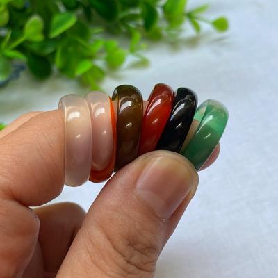 Supply Wholesale Jiangyuan Jade White Agate Ring Chalcedony Round Ring Small Gift Jade Ring