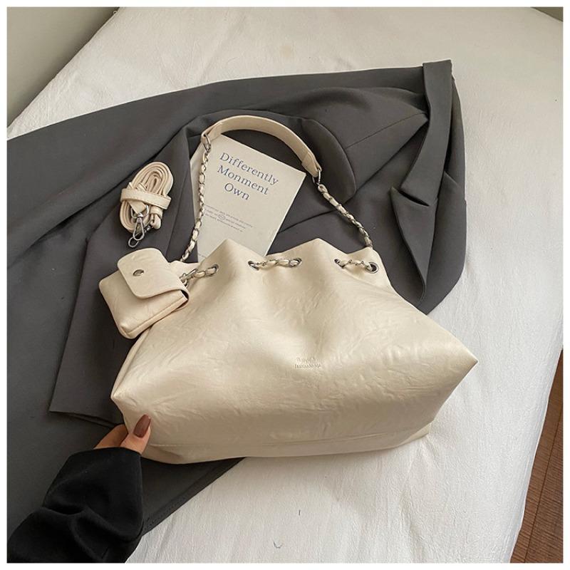 

Autumn new handbag, armpit bag, shoulder bag, fashionable oblique span bag, high-value commuter women s bag