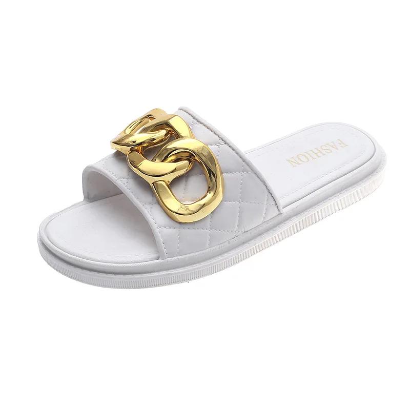 Fashion Luxury Summer New Sandals Women's Chain Links Korean Version Outdoor Wear Home and Indoor Personalized Beach Shoes