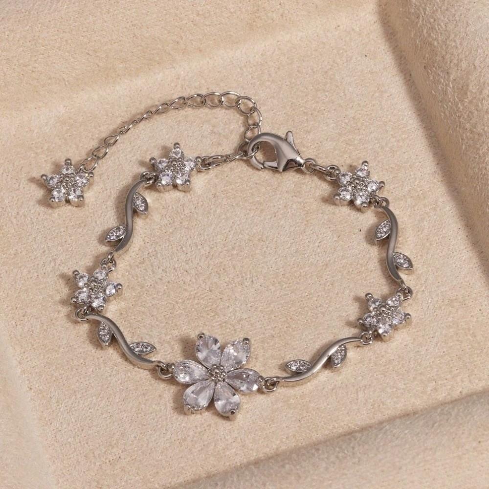 Y2K Chain Bracelet Crystal Women's Bracelet Sweet Flowers Bracelet