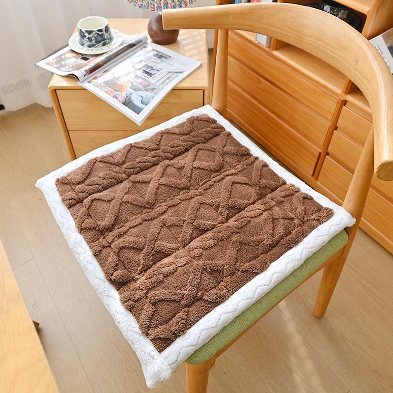 

1PC Lamb Fleece Thickened Winter Seat Cushion Anti-Slip High Rebound Chair Pad Dining Chair Multi Size Home Kitchen Decoration 1PC 50x50cm