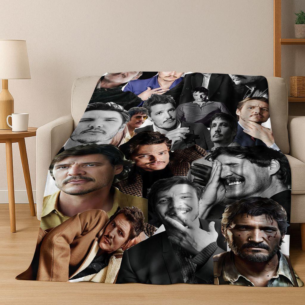 2025 Neue Pedro Pascal Schauspieler Star Kunst Flanelldecke, Gemütliche Weiche Überwurfdecke für Zuhause Schlafzimmer Bett Sofa Picknick Abdeckung Kinder Geschenk