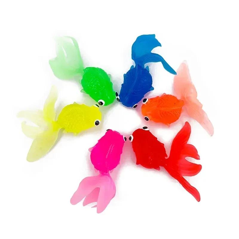 Dětské 6ks/sada Kawaii Simulace Guma Zlatá rybka Kojenecká koupel Voda Hraní her Hračky pro děti Batolata Koupání Sprcha Dárky