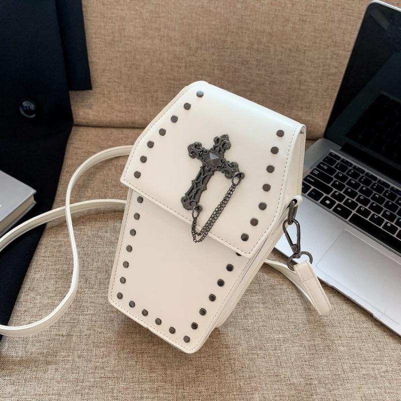 Women's bag autumn and winter new rivet small square bag retro gothic vertical mobile phone bag women's messenger bag