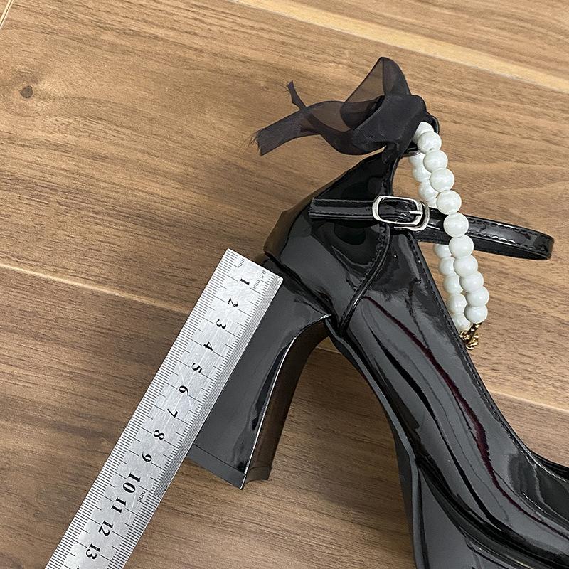 High Heels, Light Mouth Mary Jane Small Leather Shoes for Women's Summer New Versatile Retro Mary Jane Shoes with Skirts