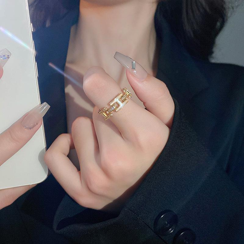 Elegant Enamel Drip Glaze Diamond H Ring: Adjustable High-End Geometric Women's Fashion Accessory