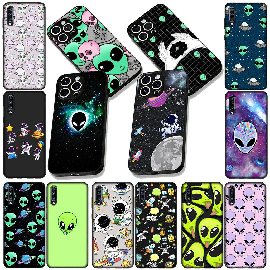 for Motorola Moto Edge 50 30 Fusion 40 NEO Ultra Pro E14 G20 E15 G35 G84 G13 G53 Case Alien Universe Galaxy Space Astronaut Star