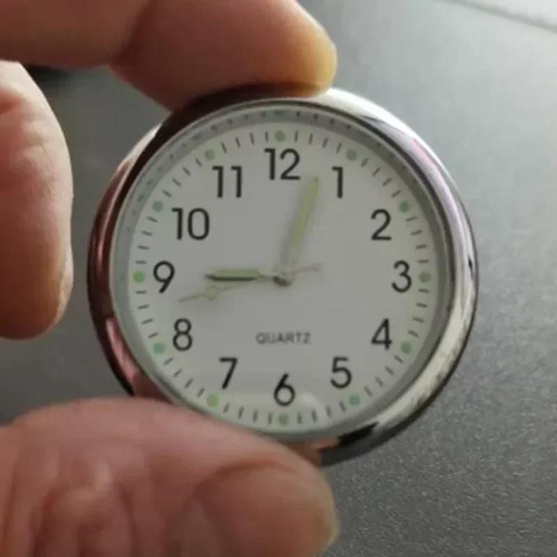 Car Clock Luminous Mini Watch Auto Dashboard Internal Stick-On Digital Watch Mechanics Quartz Clocks Car Ornament Accessories