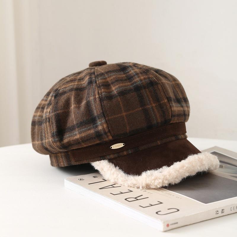New Lamb Wool Fashion Octagonal Hat Women's Warm and Cold-proof Cap Retro Plaid Newsboy Hat Winter