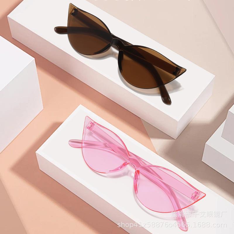 Fashion Cat Eye Sunglasses Candy Color Ultra Y2K Future Individualized Sun Shade Eyeglasses Anti UV400 Driving Shades Female