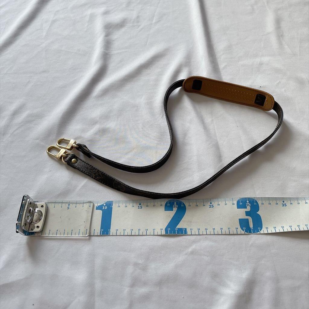 Used LOUIS VUITTON Shoulder Strap, Monogram, Sticky